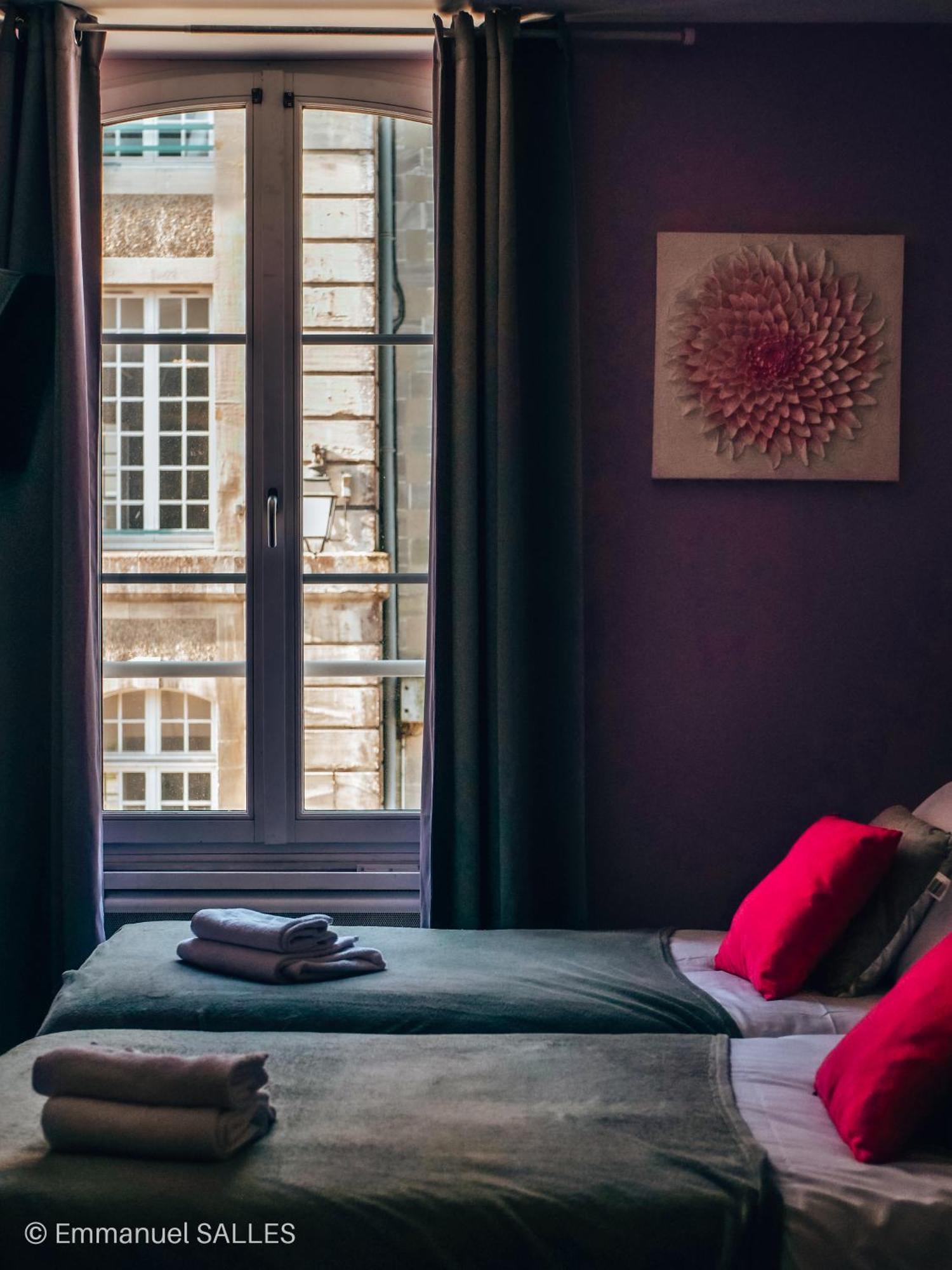 Hotel Le Saint Patrice Байо Екстер'єр фото